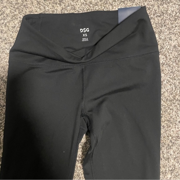 NWT DSG Momentum High Rise Tights Black Size XS - Picture 2 of 3